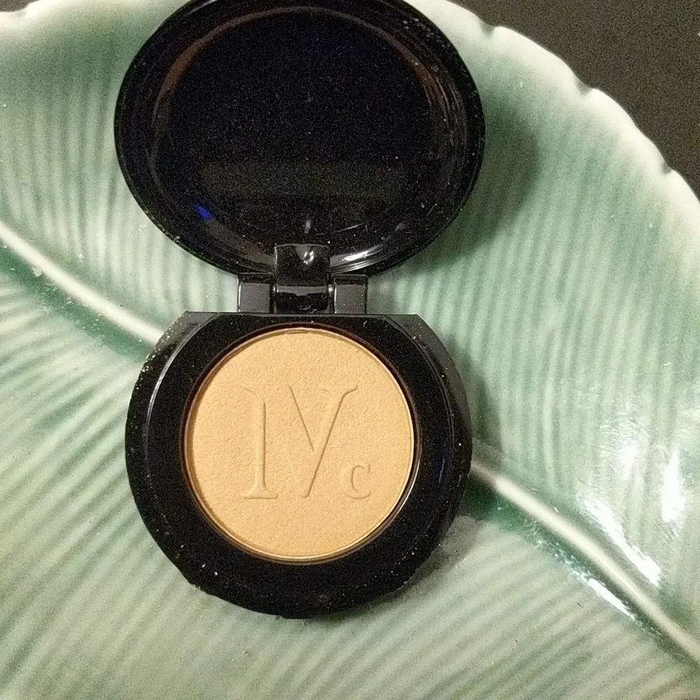 NWT Eyeshadow